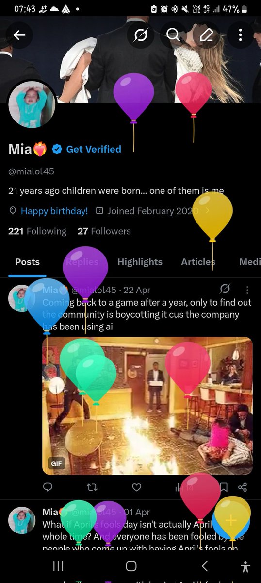 mialol45's tweet photo. ITS BALLOON DAY https://t.co/LQhrWJDc30