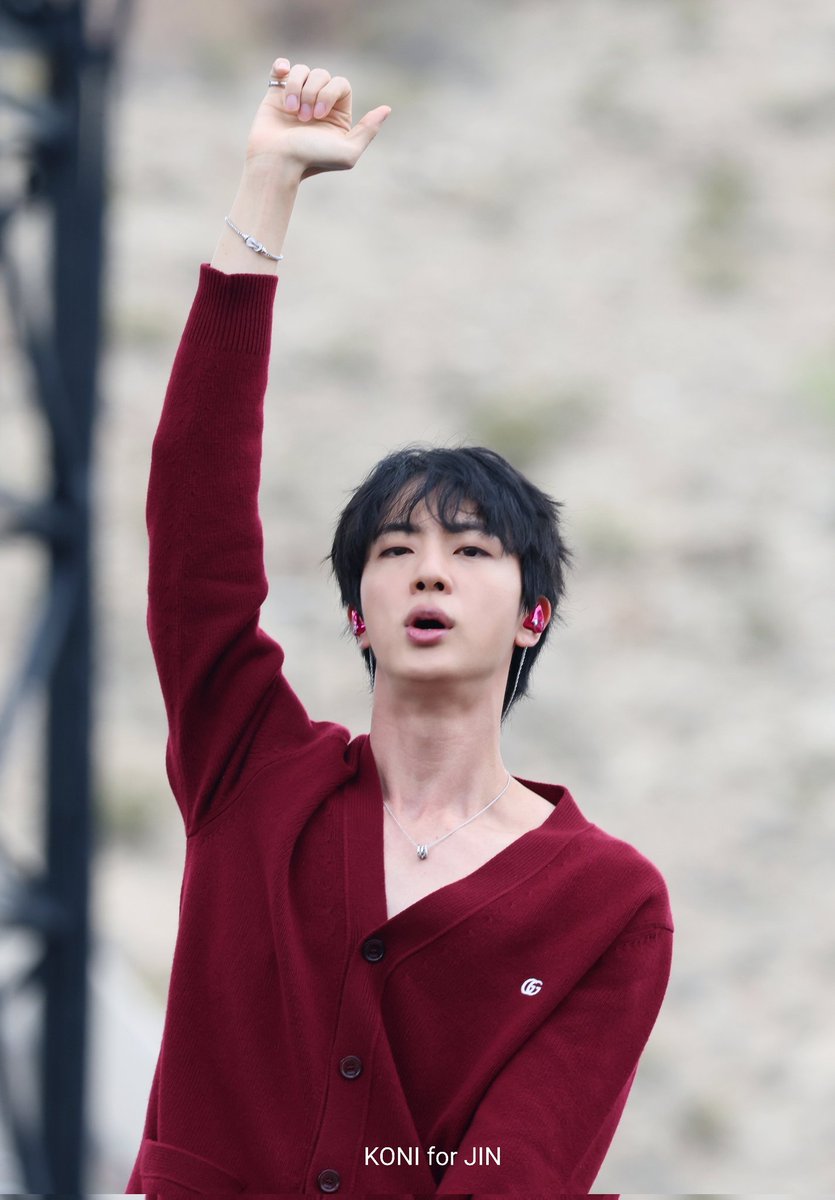 btsforever1207's tweet image. 260503 BTS ARIRANG El paso SC 

#BTS_WORLDTOUR_ARIRANG #BTS #방탄소년단진 #JIN #진
