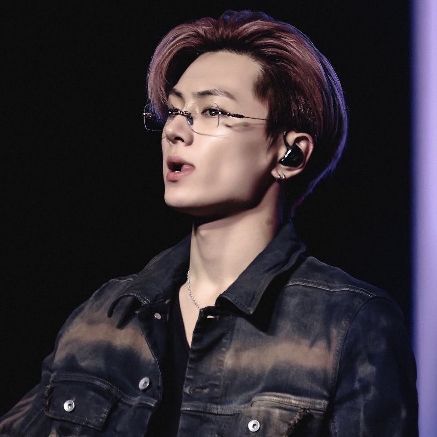 𝓖𝓮𝓶𝓶𝔂 ♡. ݁𝜗𝜚. tweet media