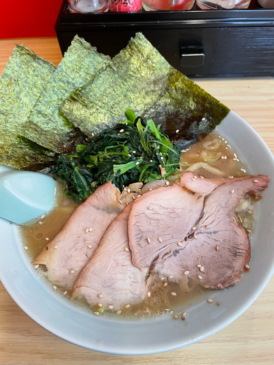 take_no11's tweet photo. 2026年4月に食べたラーメン

森や 本郷台/戸塚
かけ橋 鶴見 初
一楽家 伊勢佐木長者町 初
赤ひげ 新杉田
うる寅商店 横浜 初
一雫 金沢八景 初
天神下 大喜 入谷 初
らーめん ささき 山手 初
麺屋502 大船 初

後半に続く

#tkラーメン https://t.co/jyh4IYZYQQ