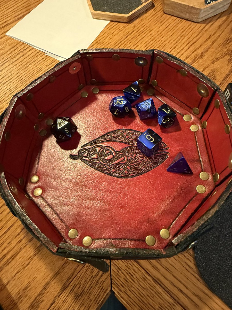 Javelin2156's tweet image. Time to roll some dice! #dnd #ttrpg