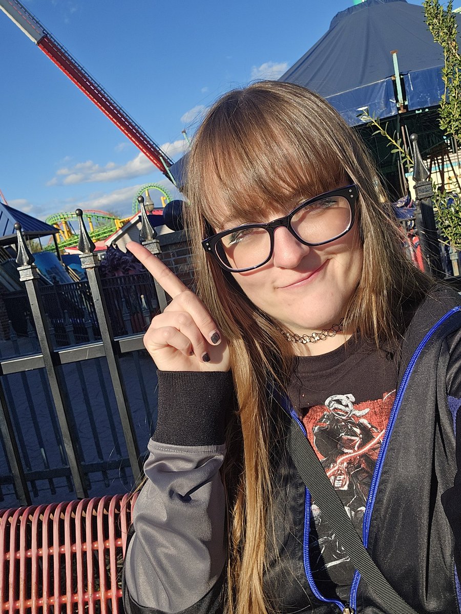 s h e l f y ♡ 🎮 🦑 tweet media