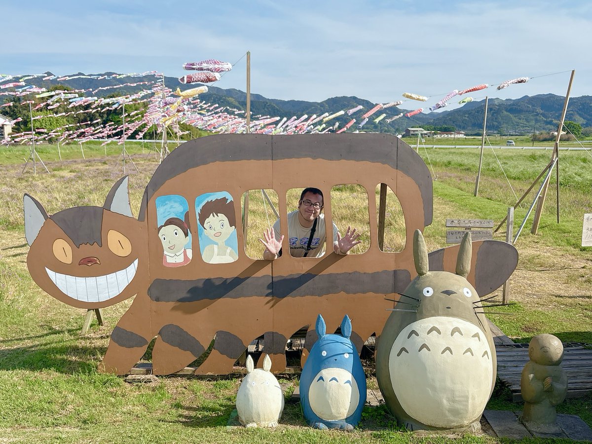 ともけつ tweet media