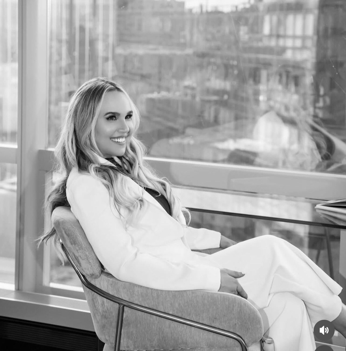 Kelly Lynn Adams tweet media