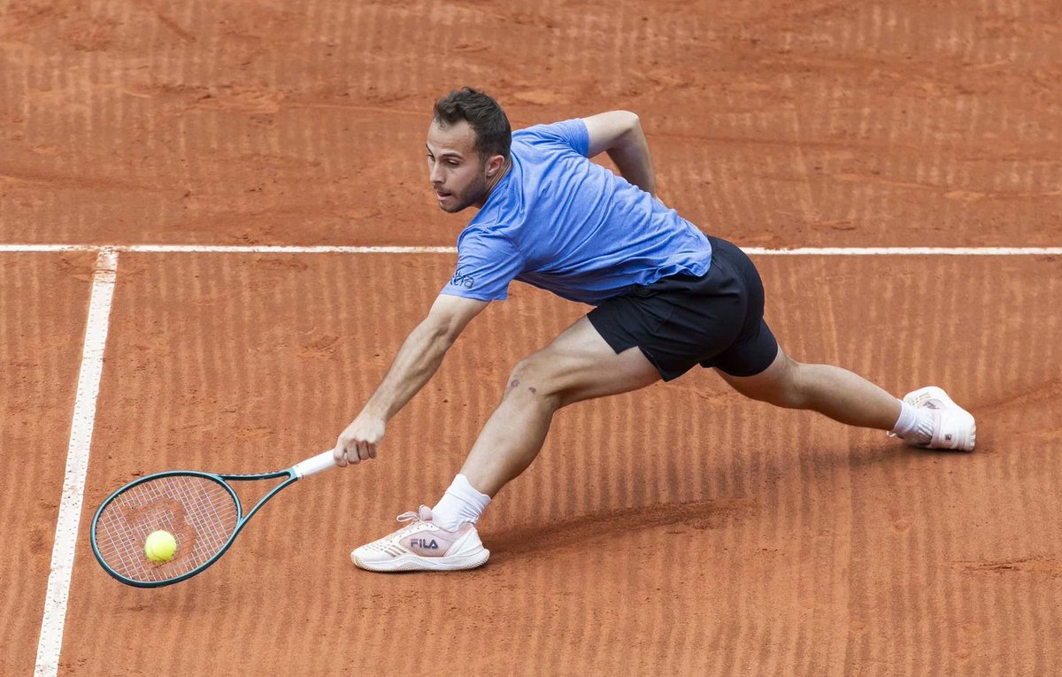 PodiumFR's tweet photo. 🎾 Masters 1000 Rome

Début des qualifications aujourd'hui, 7 français en lice aujourd'hui avec un duel franco français entre Léolia Jeanjean et Diane Parry.
Océane Dodin aura fort à faire contre la TS2 de ces qualifs Ruse.

Côté ATP nos 4 français (Ben Bonzi, Van assche, gaston et Droguet) partent favoris en tant que têtes de séries mais attention à ne pas reproduire l'échec des qualifs de Madrid. 💪🇫🇷