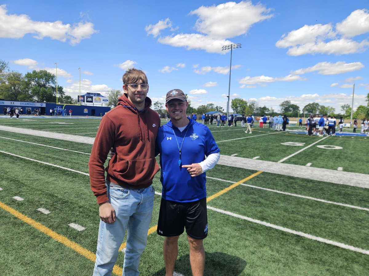 Sutton Yorko 6’6’’ 225 lb Tight End tweet media