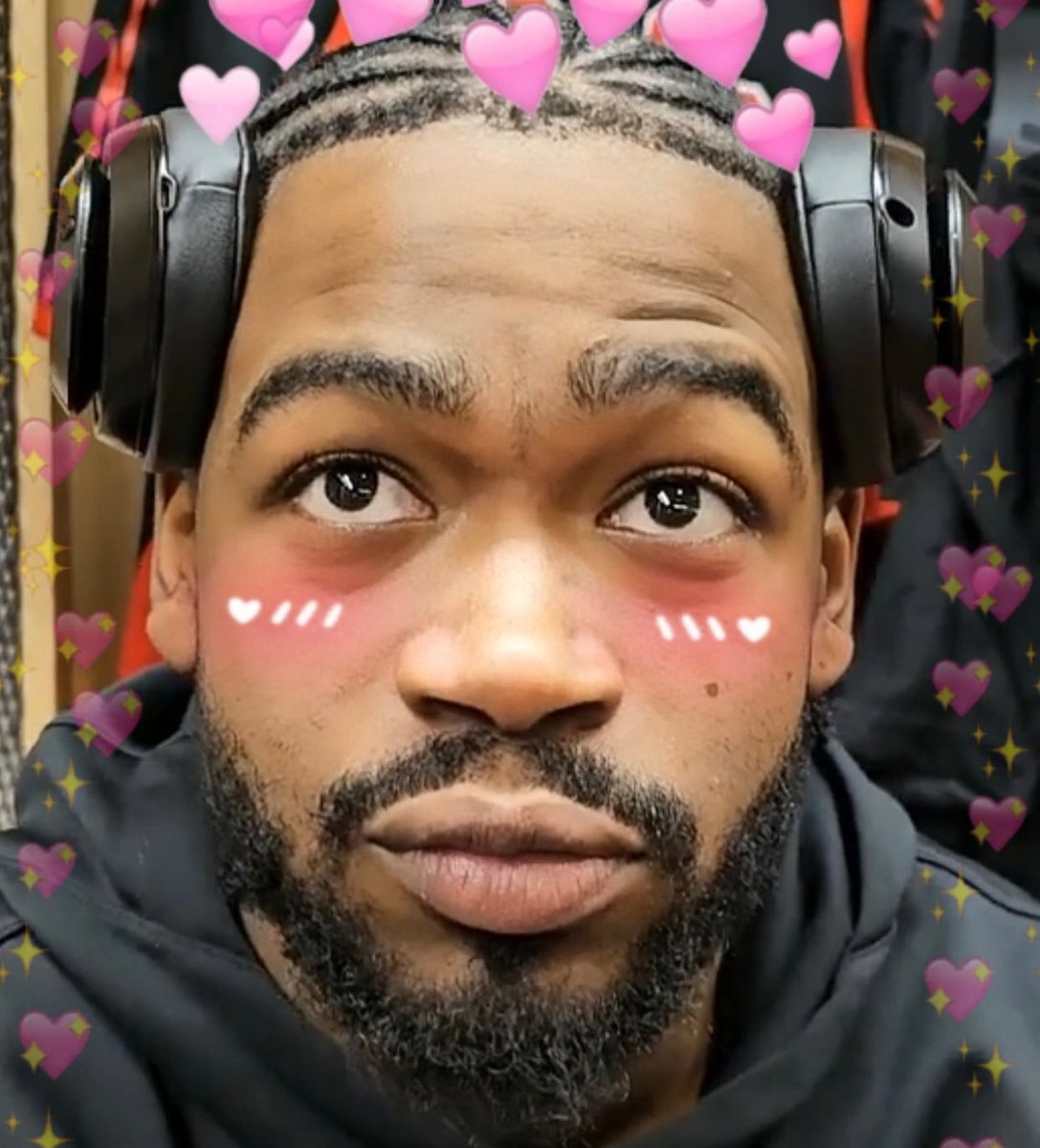 YezReid11's tweet photo. I love you Jamal Shead https://t.co/cnC1WUokzm