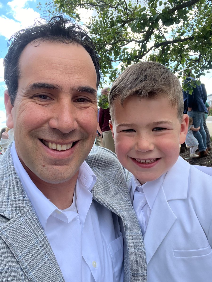 DRBCatholicsch1's tweet photo. A great day in the Baillargeon house. Jonathan indeed finished his marathon and Andre made his First Holy Communion. Blessings abound.

Catholic life. https://t.co/BHFLPJai8w