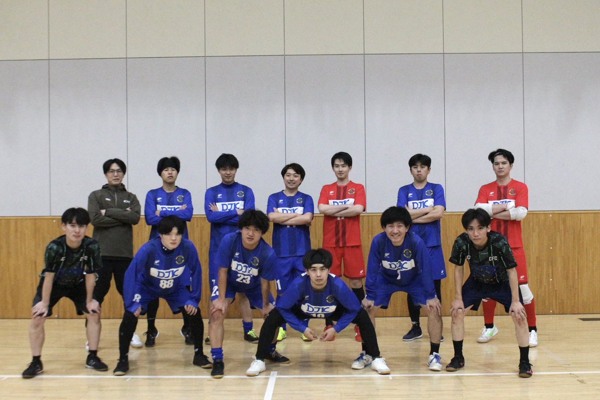 本日リーグ戦開幕です！！
チーム一丸となって頑張ります🔥

神奈川県フットサル2部リーグ第1節
vsノーティFC湘南
📅 5/4(月・祝)13:40キックオフ
🏟️ シンコースポーツ寒川アリーナ