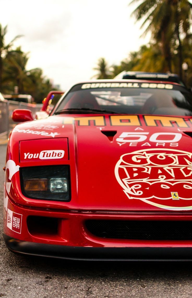 Retromania4ever's tweet image. ✅⬜🟥 #Ferrari F40, specifically a version participating in the #Gumball 3000 #rally