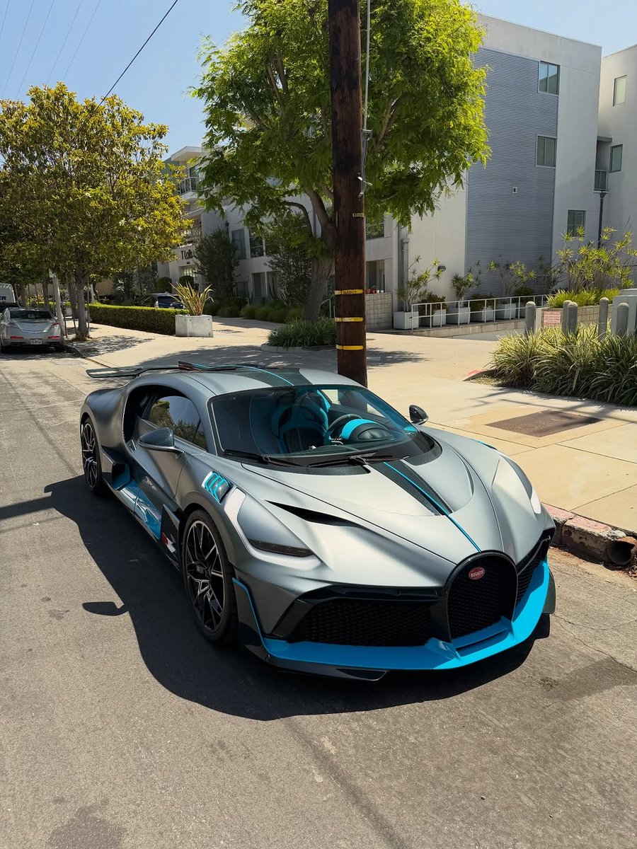 Car Hub tweet media