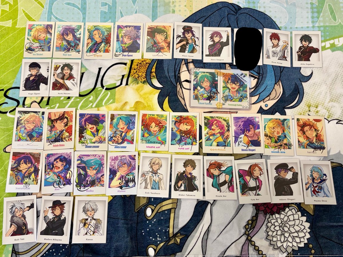 soukaaa71's tweet photo. 【交換】あんスタ 10周年 ぱしゃっつ 特典

譲)英智 北斗 真緒 千秋 忍 翠 奏汰 一彩 藍良 マヨイ 茨 みか ひなた ゆうた 燐音 HiMERU こはく 晃牙 アドニス なずな 創 敬人 紅郎 颯馬 維吹 斑 エス ライカ カンナ

求)ぱしゃっつ：宙2決まり次第つむぎ,巽
特典：夏目2

◇お取引は郵送のみ→ https://t.co/5xRjl0VopM