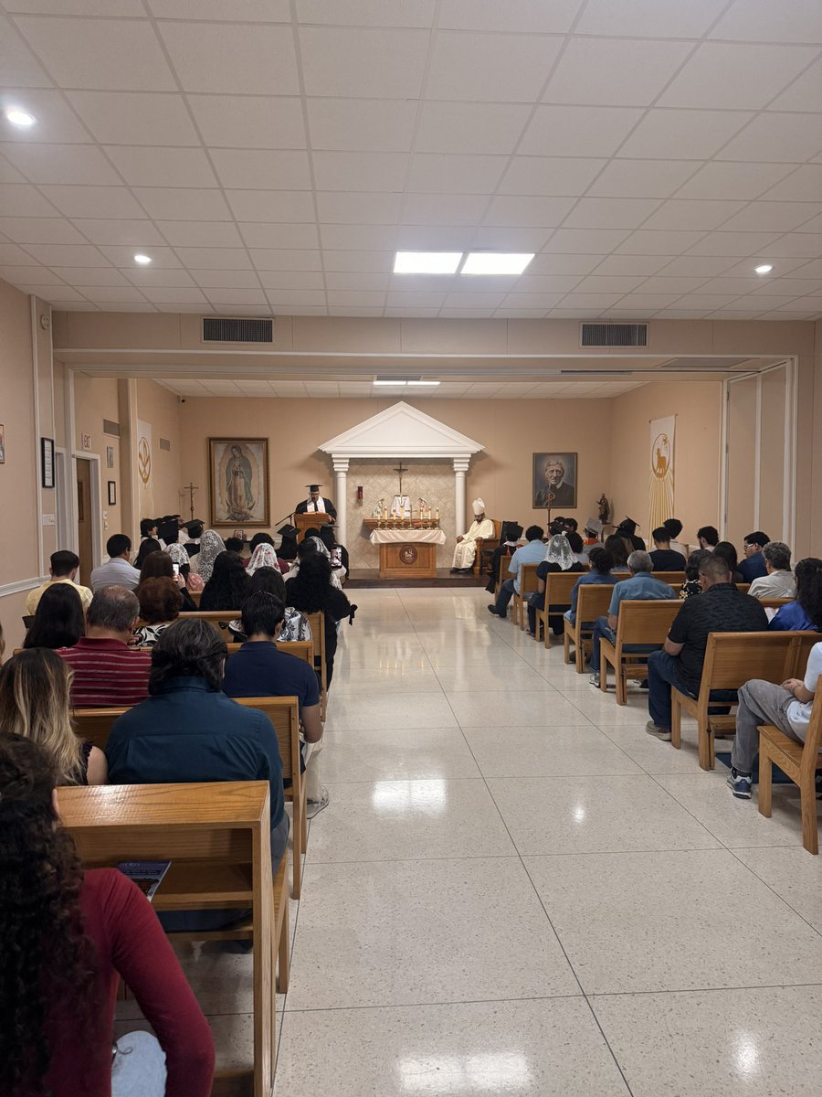 Mass, UTRGV Newman Center, blessing of Graduates, and FOCUS missionaries.
“Do not let your hearts be troubled”; if we remain united to Christ amidst the anxieties of life, then the “Paschal Mystery is accomplished in us”, and the way of life unfolds as the Way to the Father .