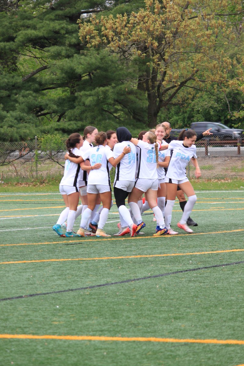 LilyHalpern2028's tweet photo. Here are some more pics from yesterday’s 3-1 @PDAShoreGirls @ECNLgirls win against @HEXFC23. Can’t wait to share our result against @MFAGirlsAcademy from today! #seattlebound @WSOCRecruits @ImCollegeSoccer @ImYouthSoccer @KevinPerrington @BrandonGouldHS https://t.co/qfkL87P2qb