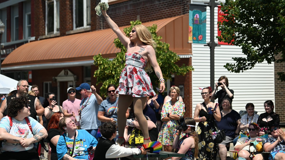FSUTORCH's tweet photo. This week's LGBTQ+ Special Edition includes a look into this year's upcoming Big Rapids Pride festival. Learn more by clicking the link in our bio. https://t.co/EA7qOE3P4i