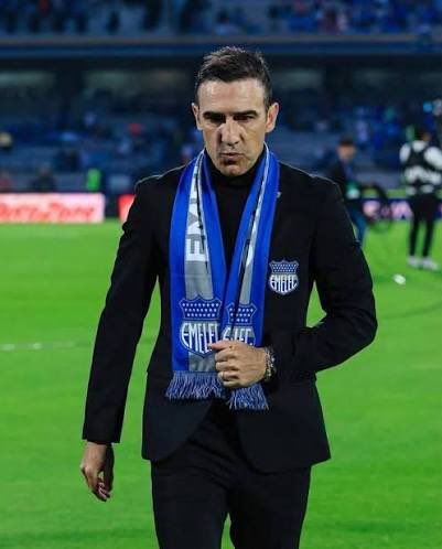 El resultado de hoy es para ver un comunicado de <a href="/CSEmelec/">Club Sport Emelec</a> anunciando la salida de Vicente Sànchez. Son 12 partidos y 6 derrotas de un equipo sin fútbol ni norte. Ojalá la dirigencia tome cartas en el asunto ya que con ese DT los objetivos no se alcanzarán.
