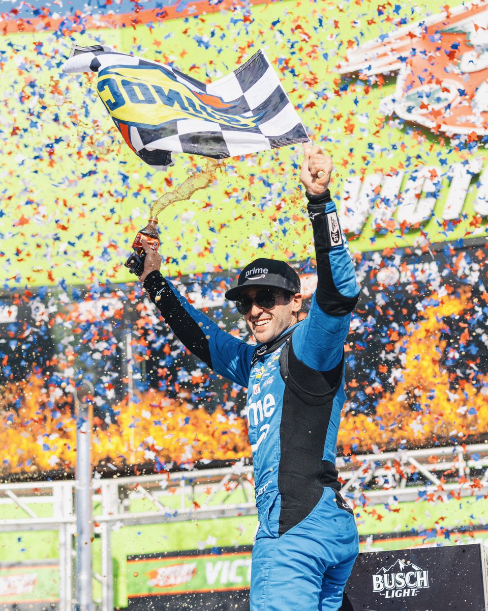 Chase Elliott tweet media