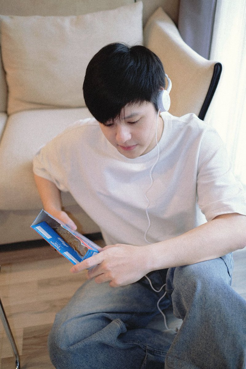 Pluem_fanclub's tweet photo. 🎧🍿✨
IG  Update : pluem_purim
#pluempurim https://t.co/SMvCBenckN