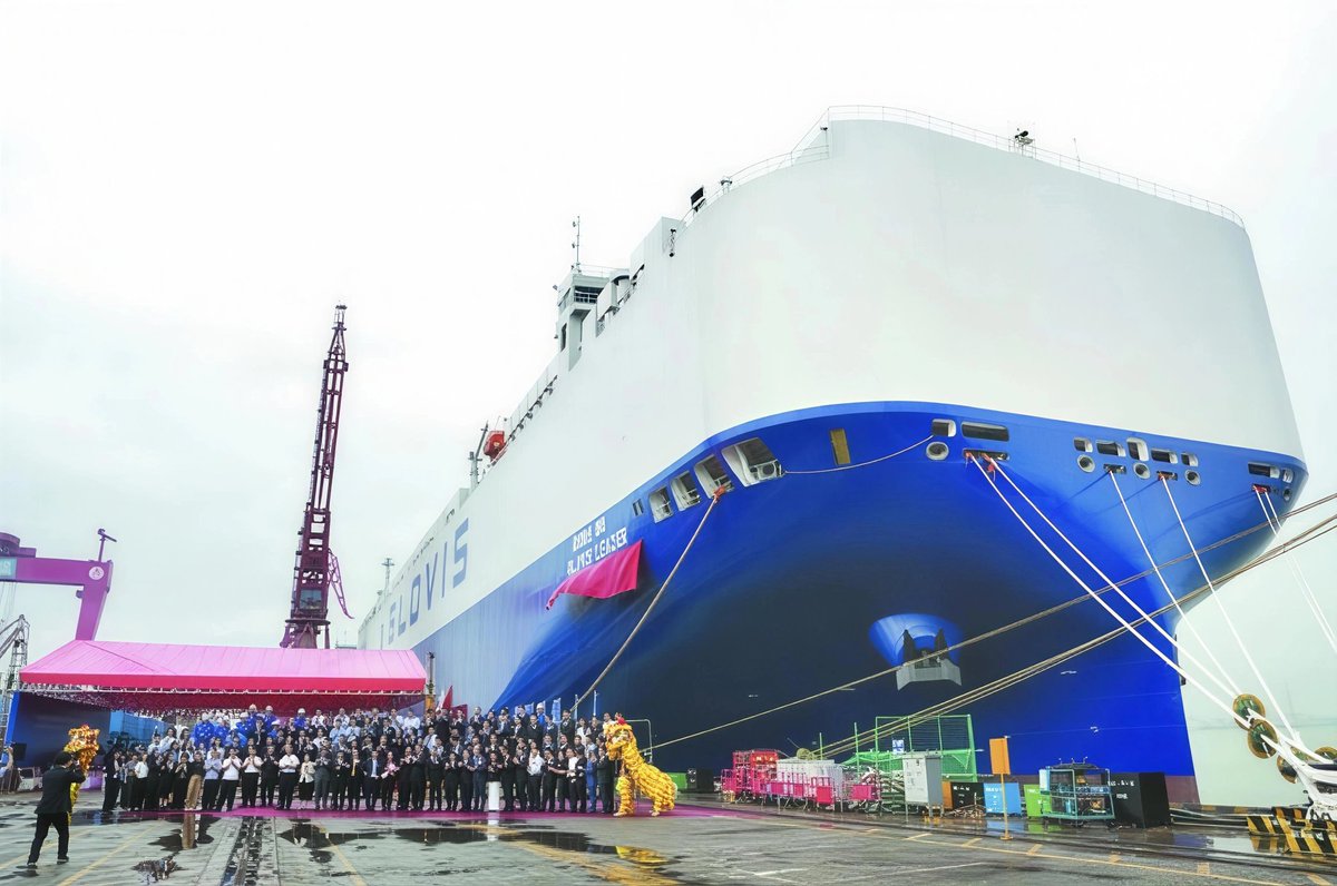 Leesanshun's tweet image. World record broken! China delivers the world’s largest 10,800-unit PCTC car carrier.
A new milestone for China’s high-end shipbuilding industry.
#ChinaInnovation #Shipping #PCTC