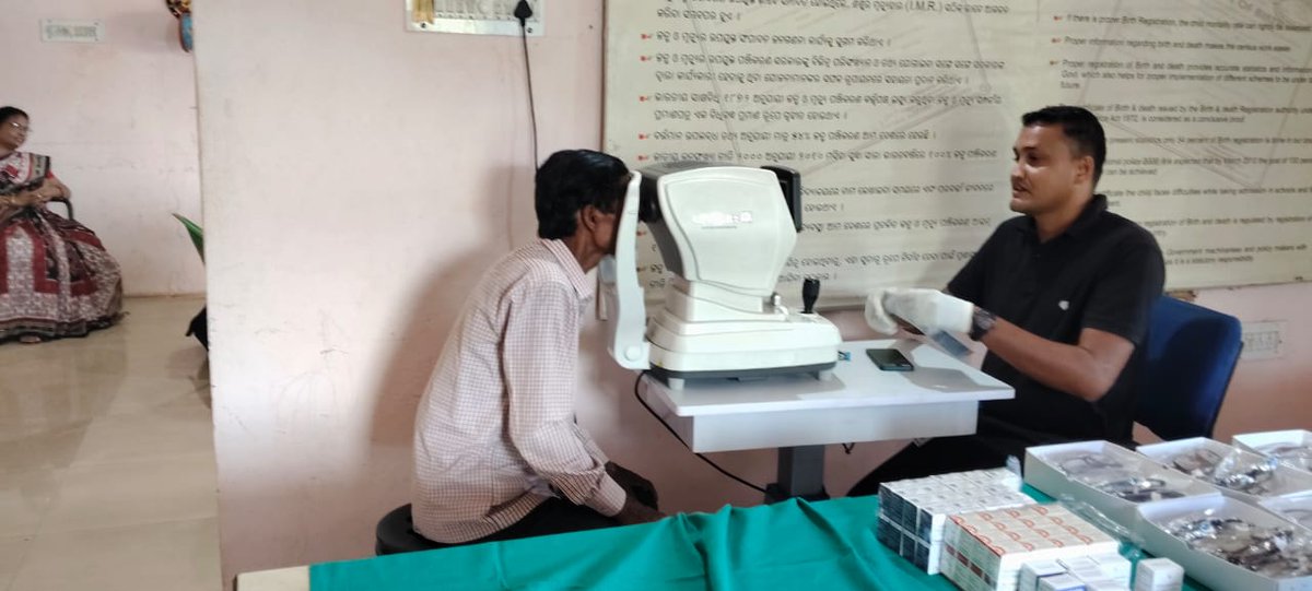 BhoomikaOrg's tweet photo. 𝐌𝐞𝐠𝐚 𝐂𝐚𝐭𝐚𝐫𝐚𝐜𝐭 𝐒𝐜𝐫𝐞𝐞𝐧𝐢𝐧𝐠 𝐂𝐚𝐦𝐩 in Collaboration with 𝐂𝐋𝐀𝐏 𝐂𝐮𝐭𝐭𝐚𝐜𝐤 at Kottpala, Badamba–Athagarh by Bhoomika 𝐄𝐲𝐞 𝐈𝐧𝐬𝐭𝐢𝐭𝐮𝐭𝐞, 𝐁𝐡𝐮𝐛𝐚𝐧𝐞𝐬𝐰𝐚𝐫 Mobile Eye Clinic Team.

#MegaCataractCamp #EyeCareForAll #BhoomikaEyeInstitute https://t.co/8gkxDdXpsT