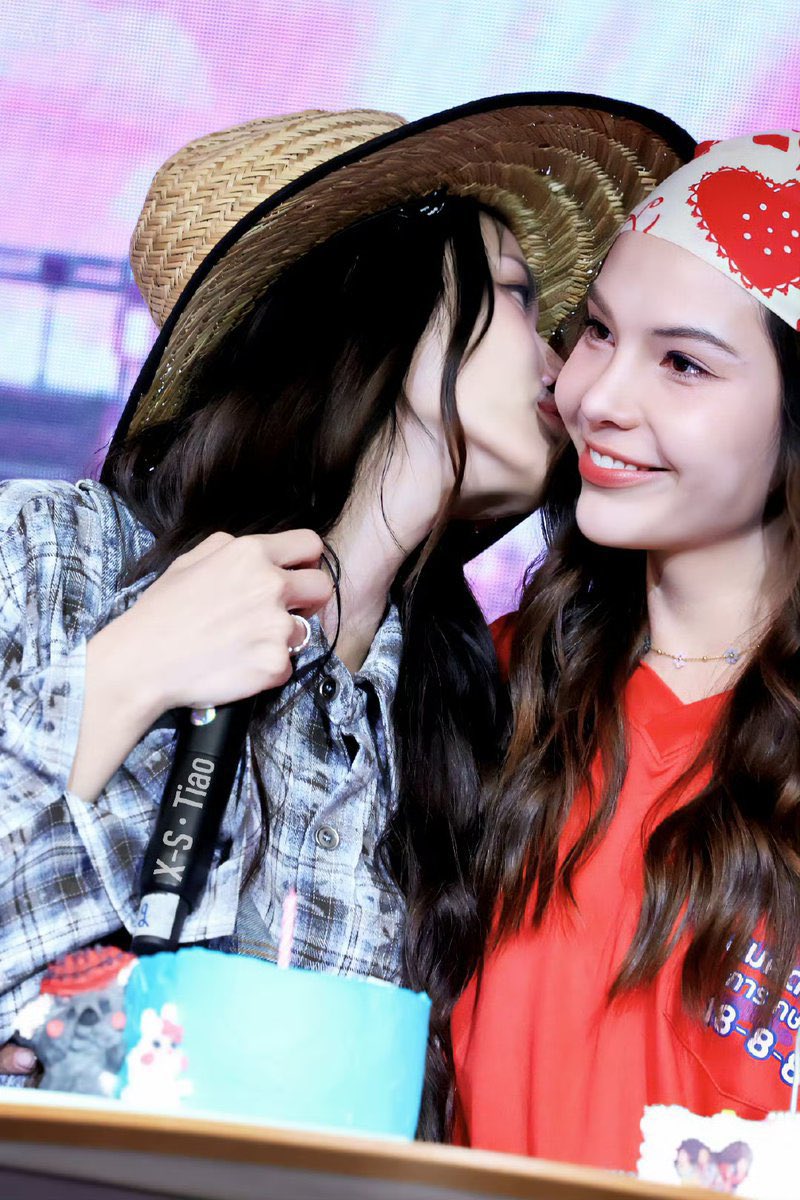วันพุธ (กลางคืน)🍅 tweet media