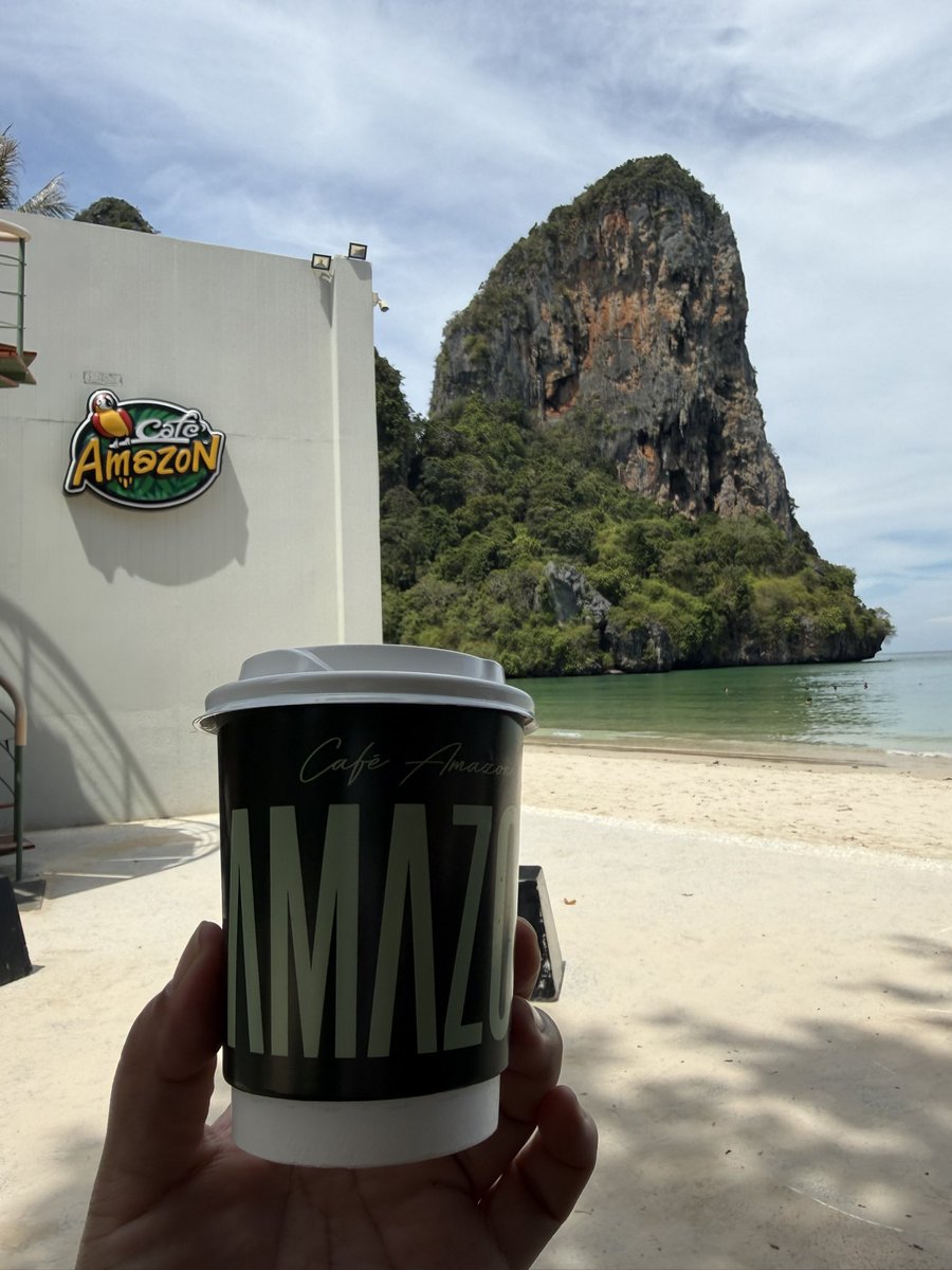 ศรีโบว์ tweet media