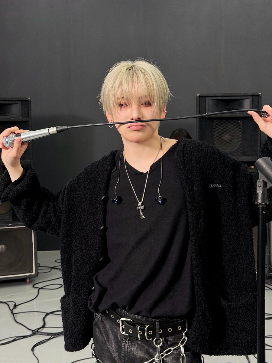 쿰 tweet media