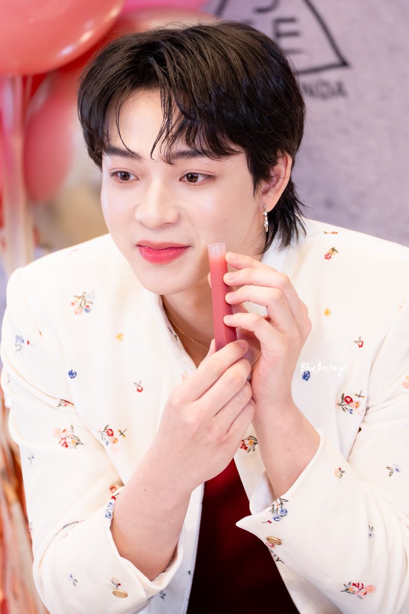 💙💛 𝗯𝗹𝘂𝗲𝗯𝗼𝘀𝗹𝗲𝘆 💛💙 tweet media