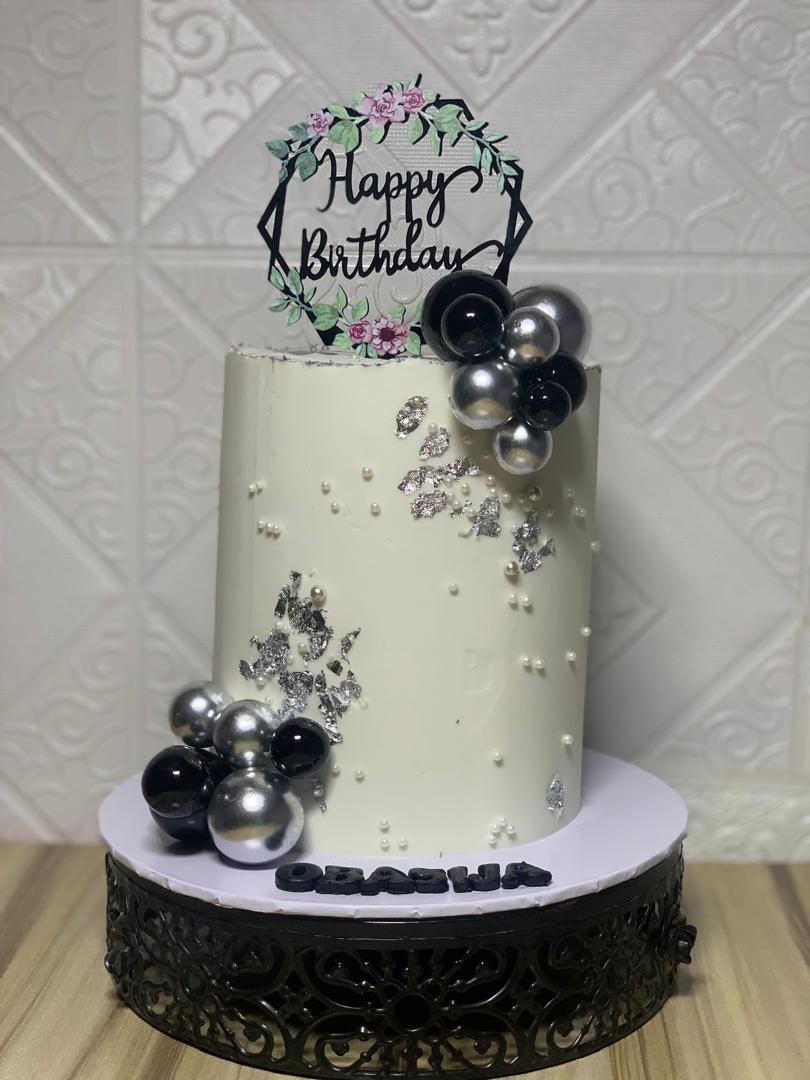 Ola❤️ CAKE PLUG IBADAN tweet media