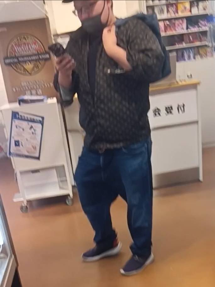 王子! tweet media