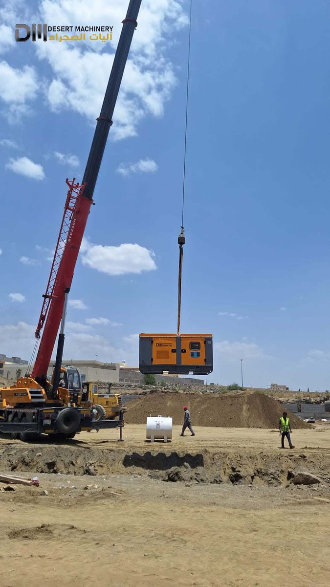 اليات الصحراء | Desert Machinery tweet media