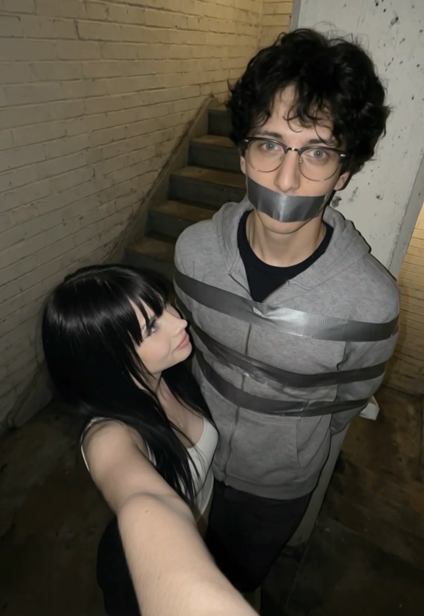 twortured's tweet photo. me n him bc hes mine forever and i dont wanna share him ever and im so obsessed with him and id lose my sanity for him https://t.co/WM2GWQWhEJ