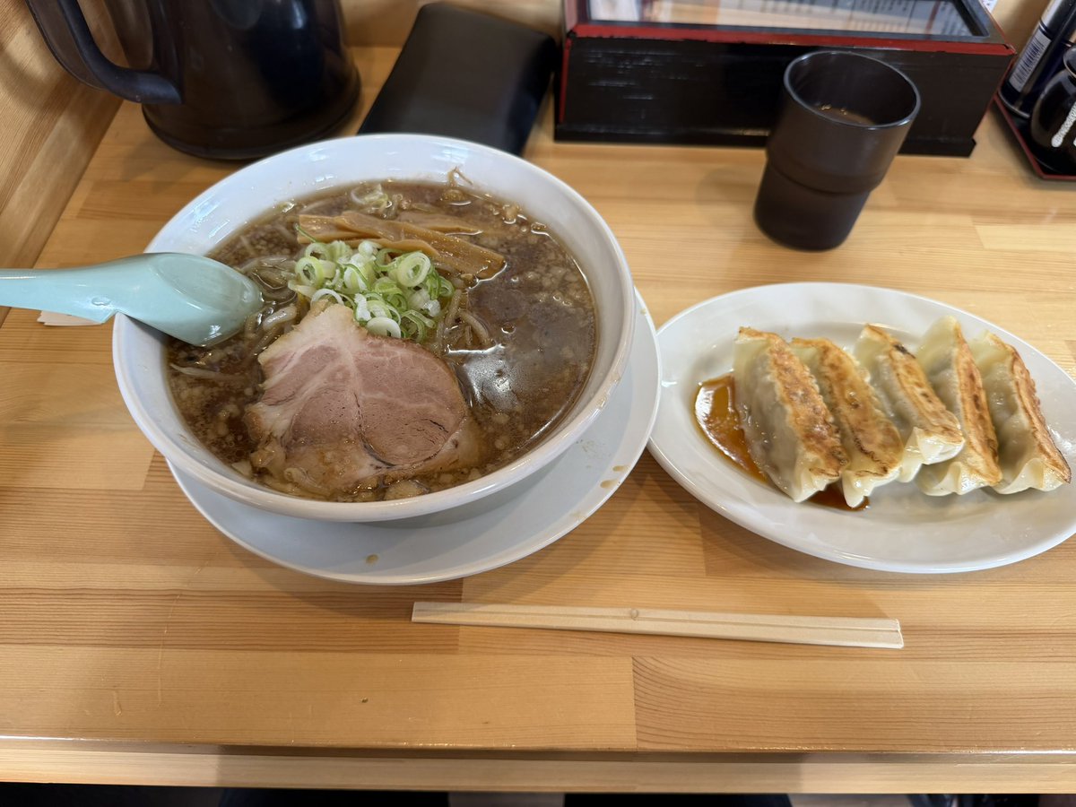 森さん tweet media
