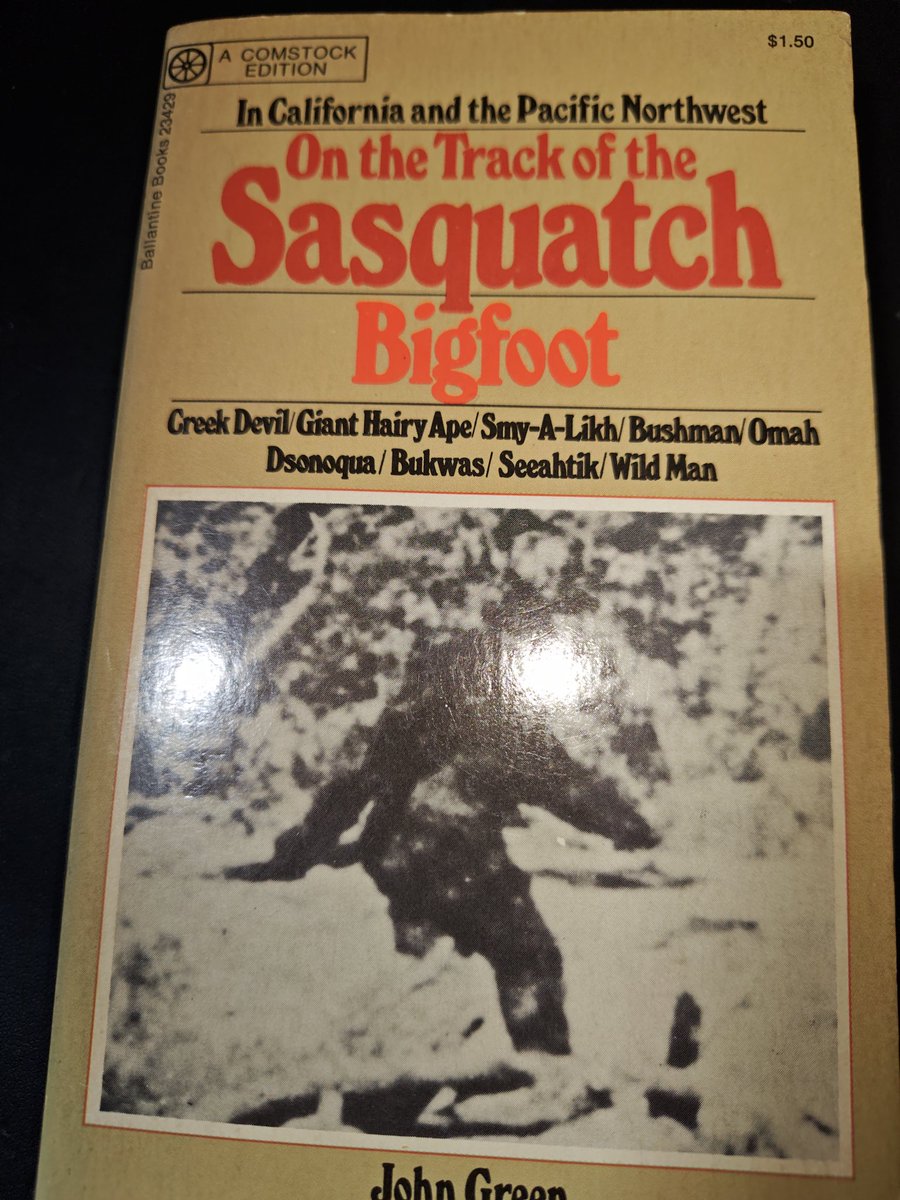 洋書 BIGFOOT: On Track of Sasquatch by Green On The Track Of The Sasquatch Bigfoot Book 1: Encounters with