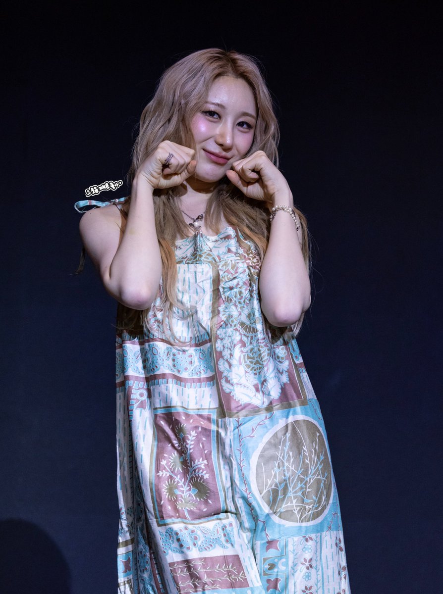 그웃음째욘좋아 tweet media