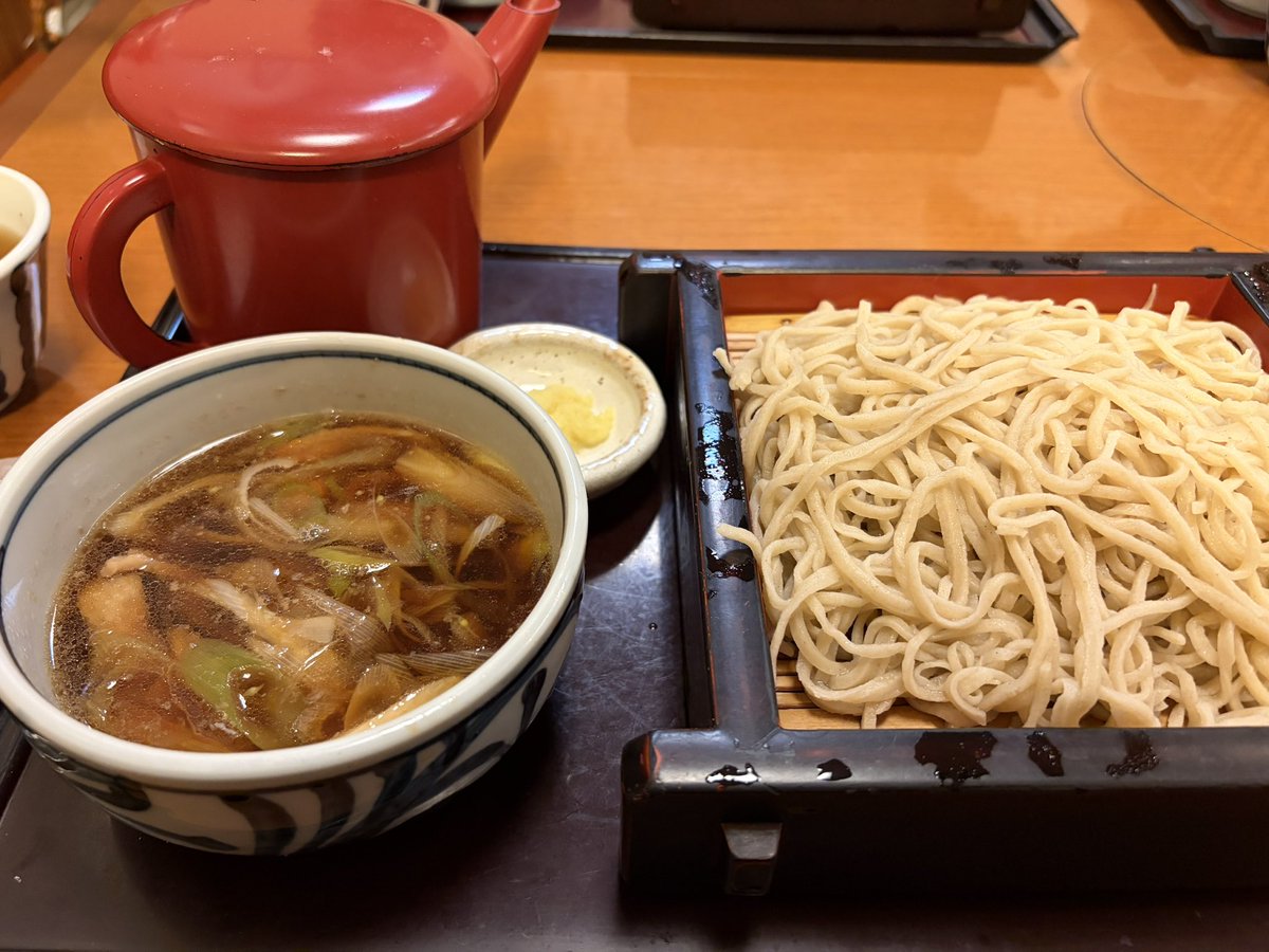 なと tweet media