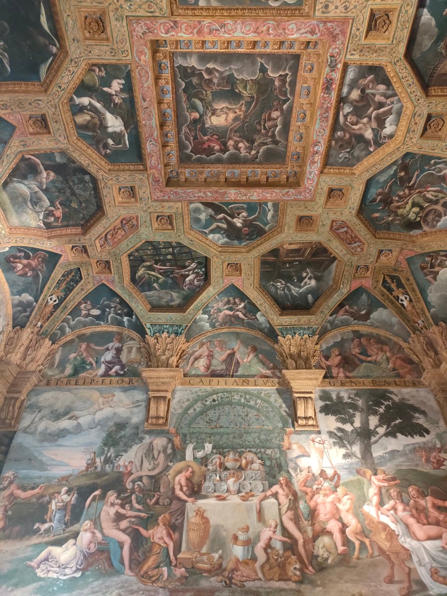 Claire 𓇗 tweet media