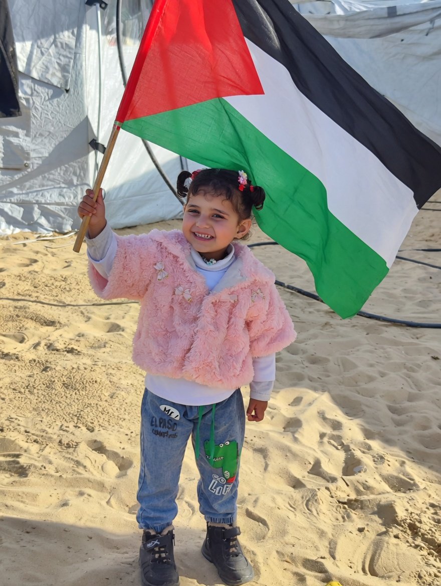 Mahmoud's Family | Gaza ⛺ tweet media