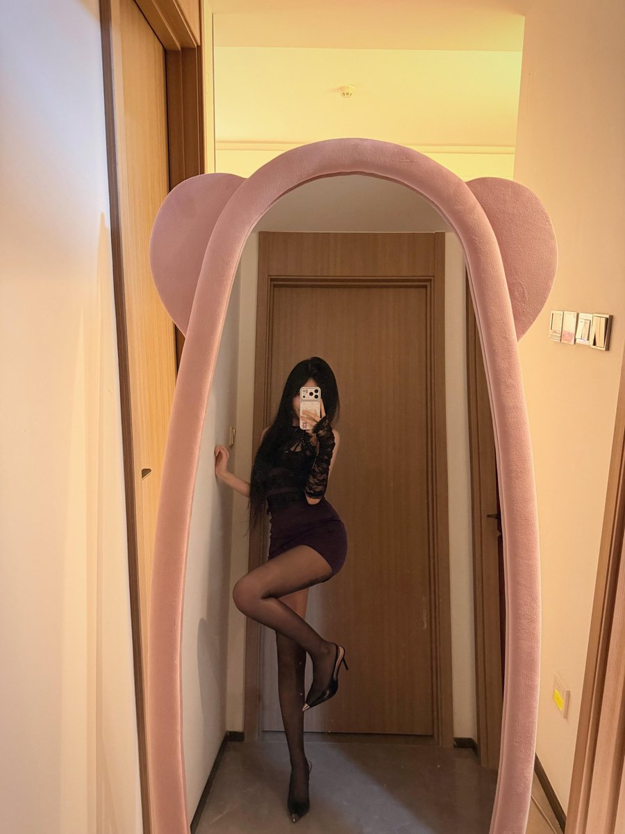 雯儿(真人) tweet media