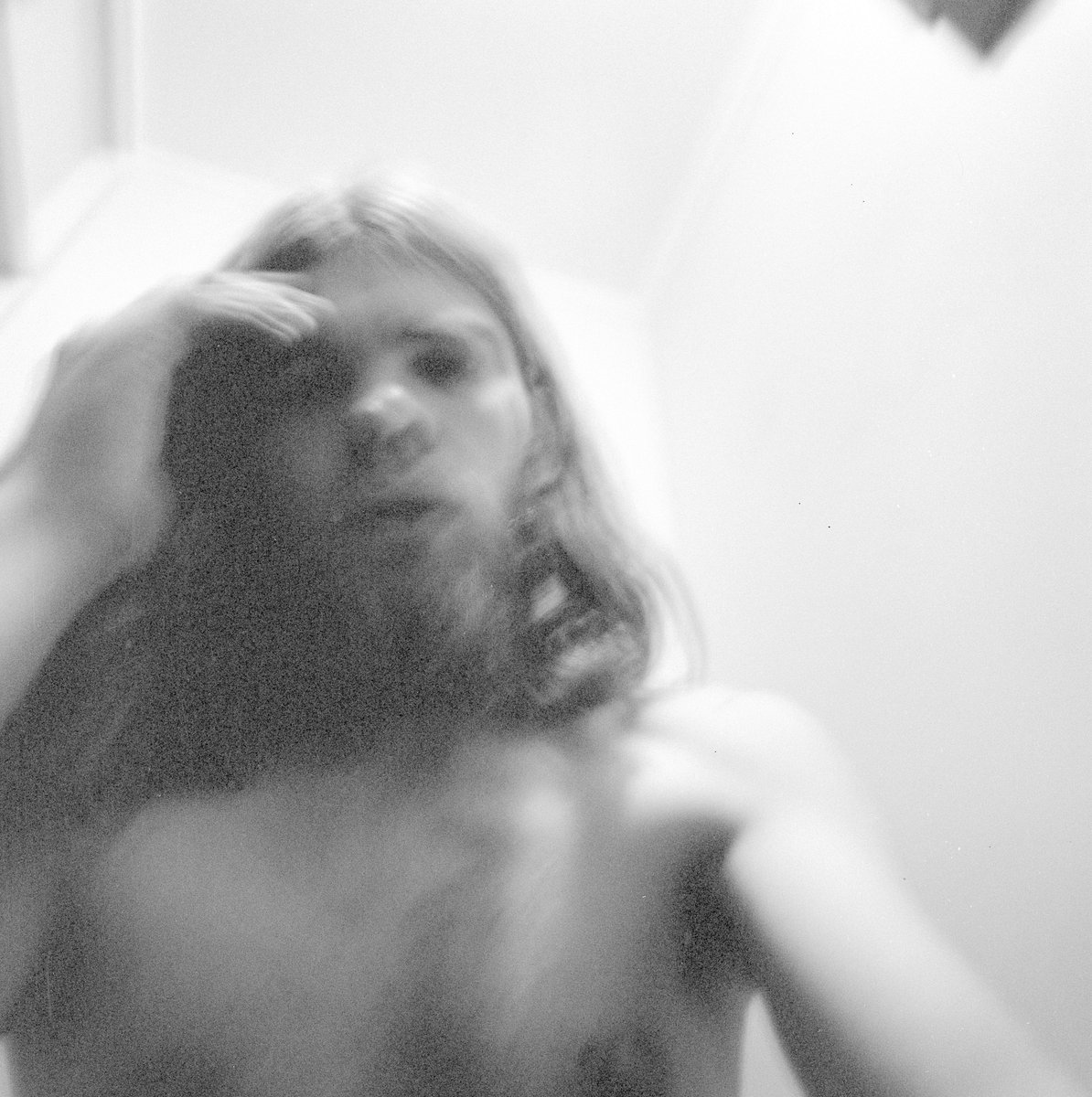 lassetur_o's tweet image. Selfie
It was the present. Now it is the past, and I am now familiar with the future of that time. Because it is now.

95066310
#Selfie #lassetur