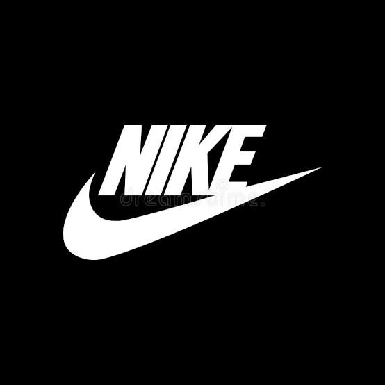 ORiyad7's tweet image. Team Adidas or Team Nike 

which side are you on? 🤔