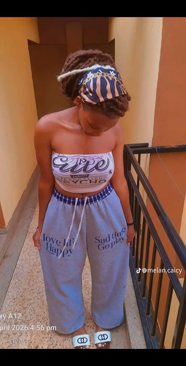 SiMi😋 tweet media