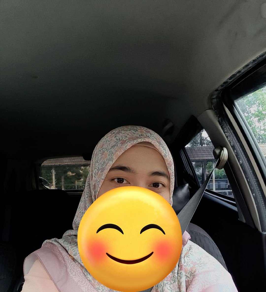 nrlhsnaaaa's tweet photo. alhamdulillah, im survived day 1 + lega tak kena berucap kt depan🤣 https://t.co/jCa74MvGw0