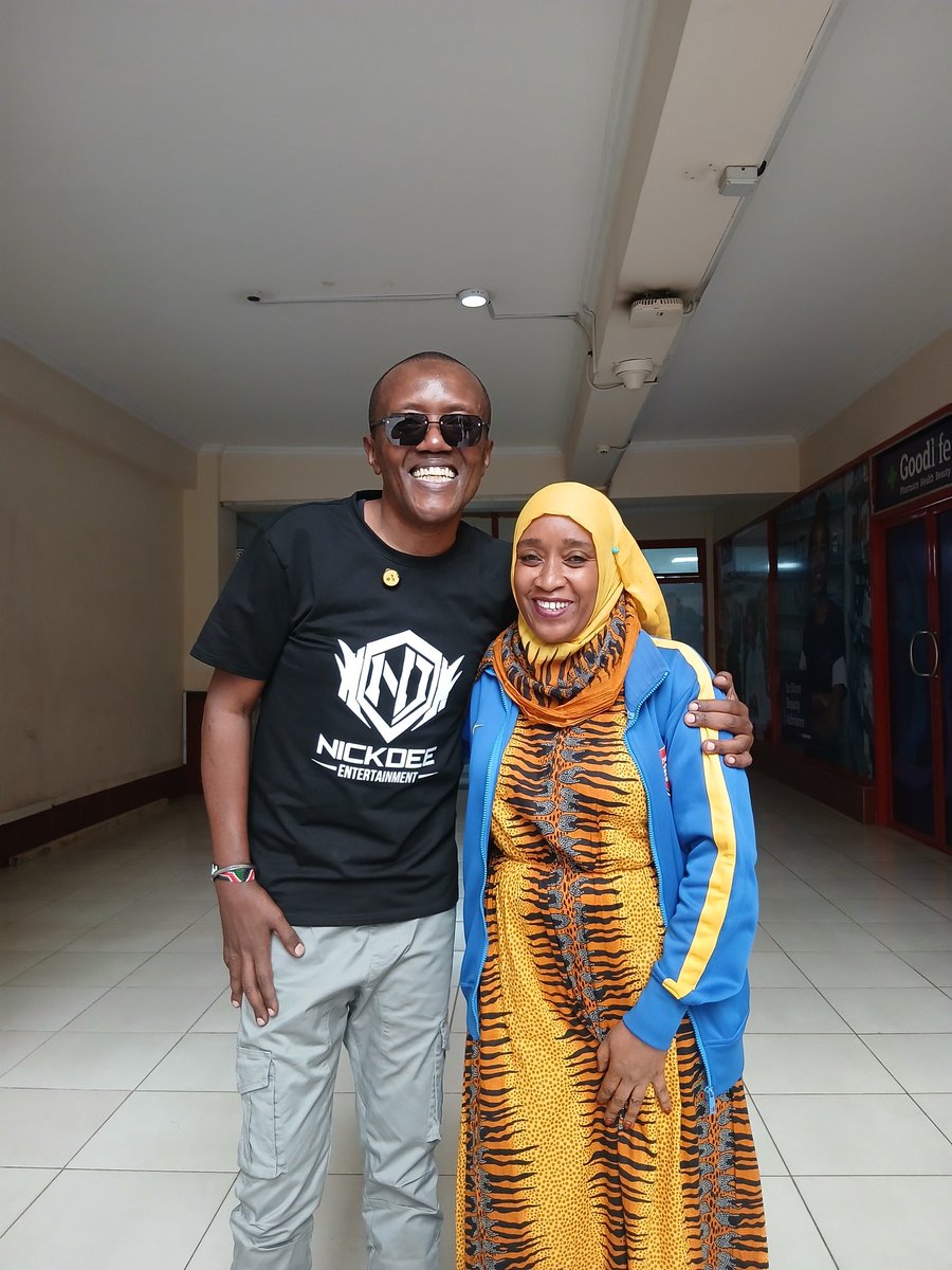 Goonerette254's tweet image. Tuned in @Classic105Kenya welcome back, we missed you @ItsMainaKageni #MainaandKingangi