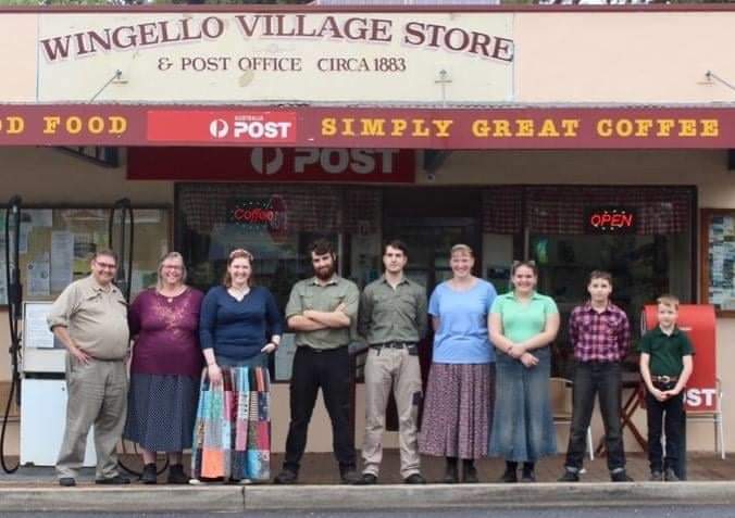 fuwap15's tweet image. 2850 Community Licensed Post Offices @LPOGroup , who kept Australians connected @auspost ...every single day...

through bushfires...

through the Pandemic...

through the floods...

deserve to be paid fairly @AlboMP @SenSHenderson @AnikaWells ?

#auspol
