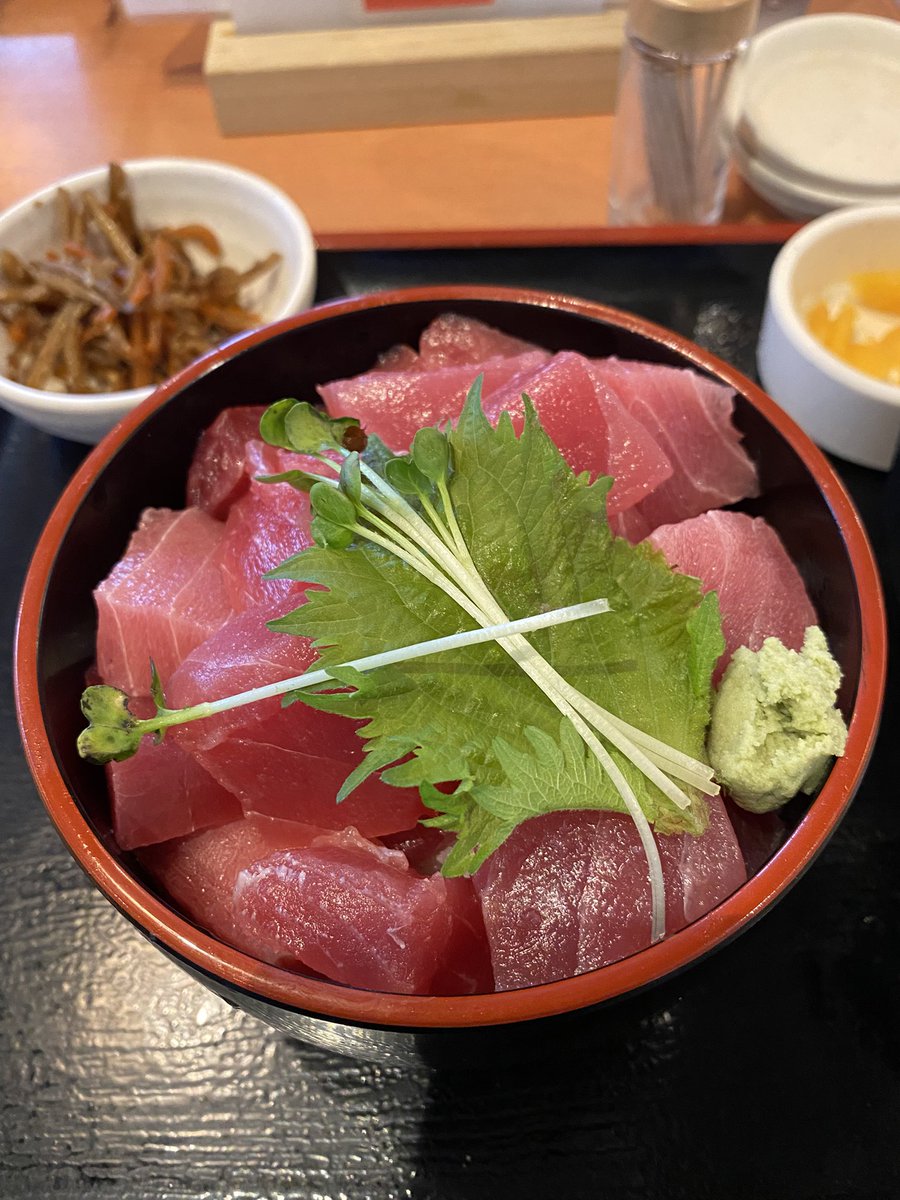 だよよの人 tweet media