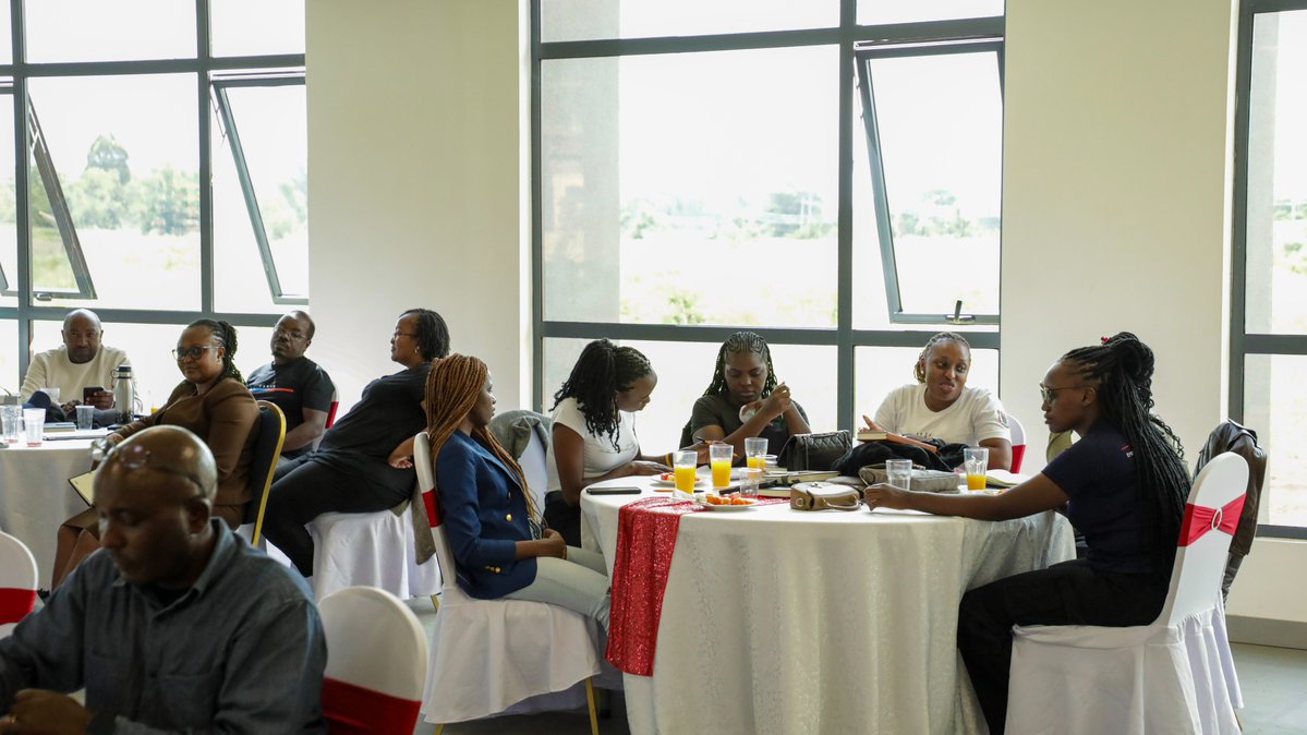 Amref International University (AMIU) tweet media