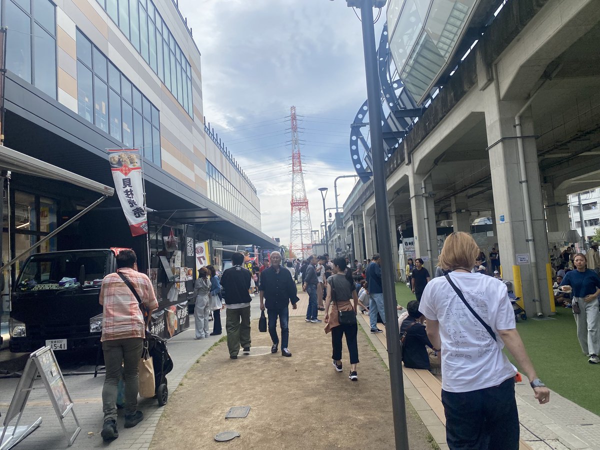ス卜ゼ浪 tweet media