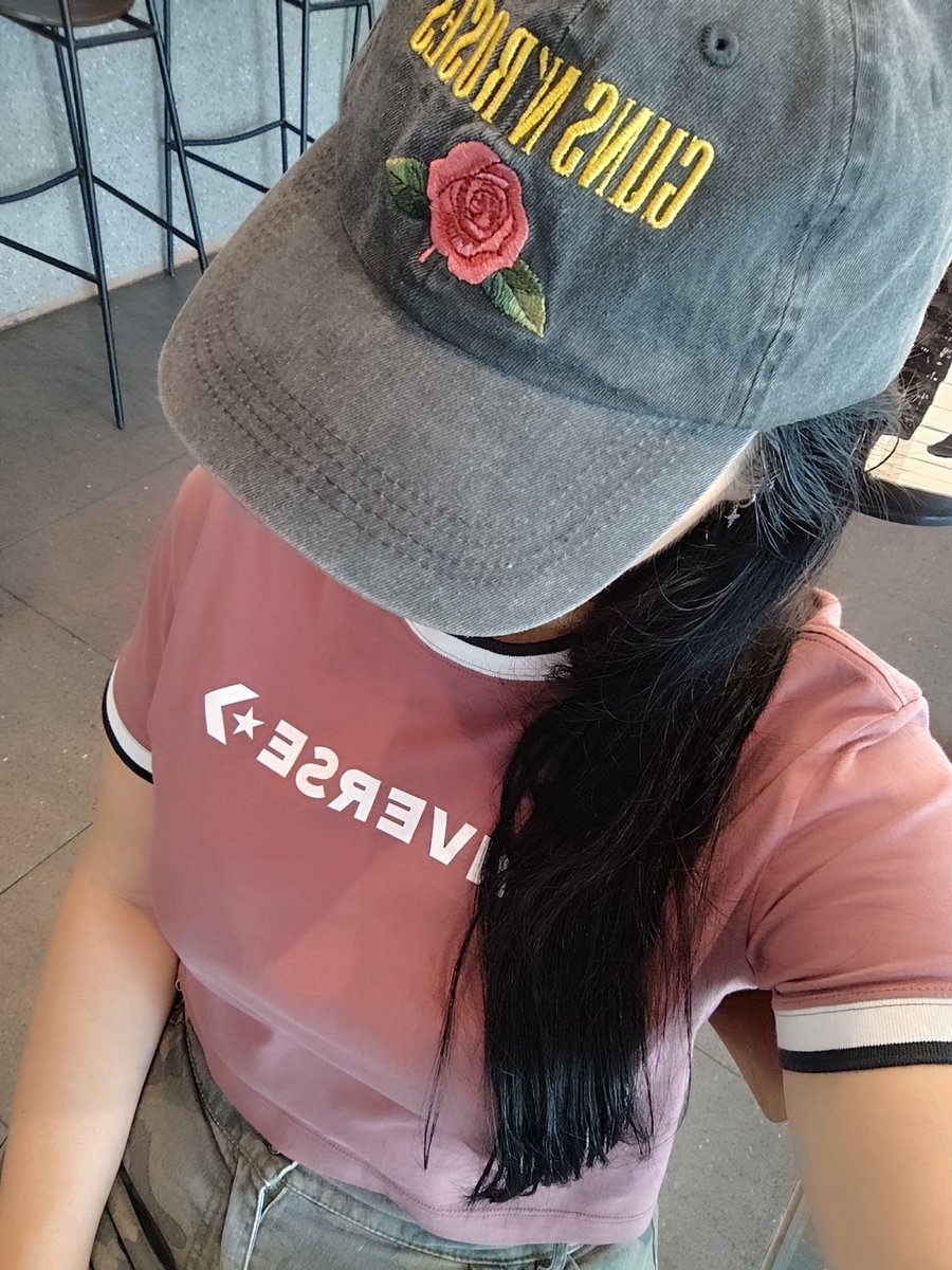 Deb🐝 🇸🇬 tweet media