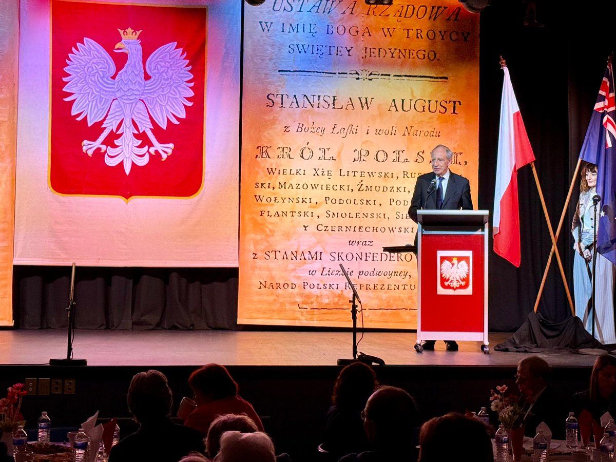 Poland in Australia tweet media